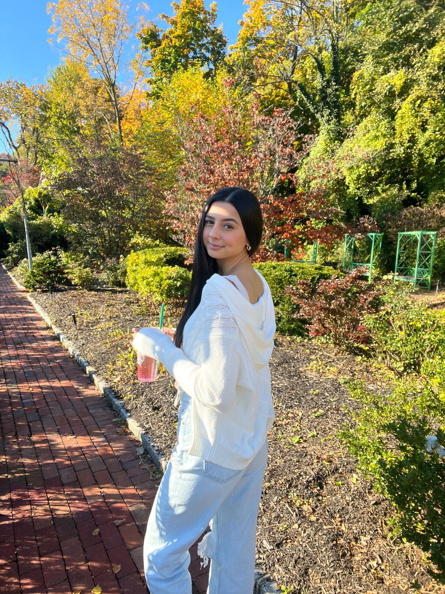 Livvy Sweater ♡ White
